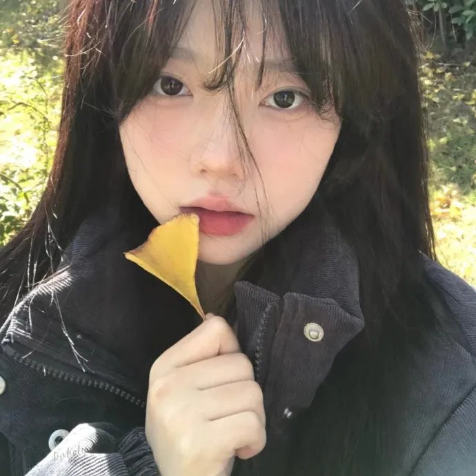 迎风而立的狮子